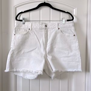 H&M white denim cut off shorts